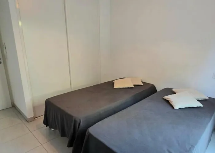 Apartamento Spacious T3 With Garden In Saint-raphael